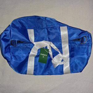 NWT Halara Gym Duffle Bag Strap Vibrant Blue with White Straps Shoe Compartment
